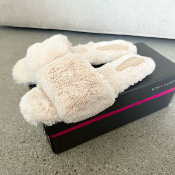 Vince Camuto Ampendie Faux Fur Cream Slides - Picture 3 of 6